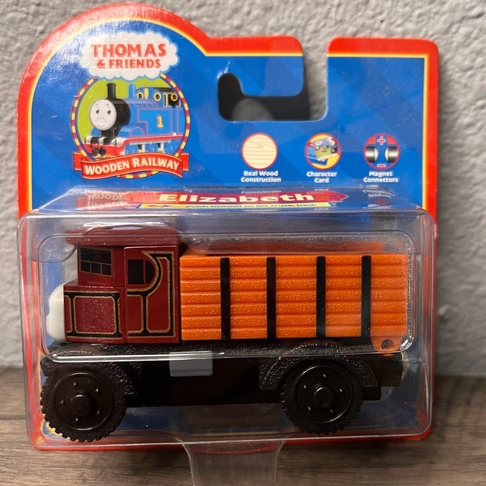 THOMAS & FRIENDS Wooden Railway Train *Elizabeth*  2005 *COLLECTOR CARD* NIB